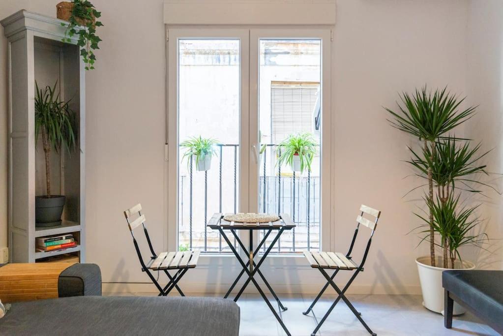 3 Bedroom Flat In Historic Centre Малага Экстерьер фото