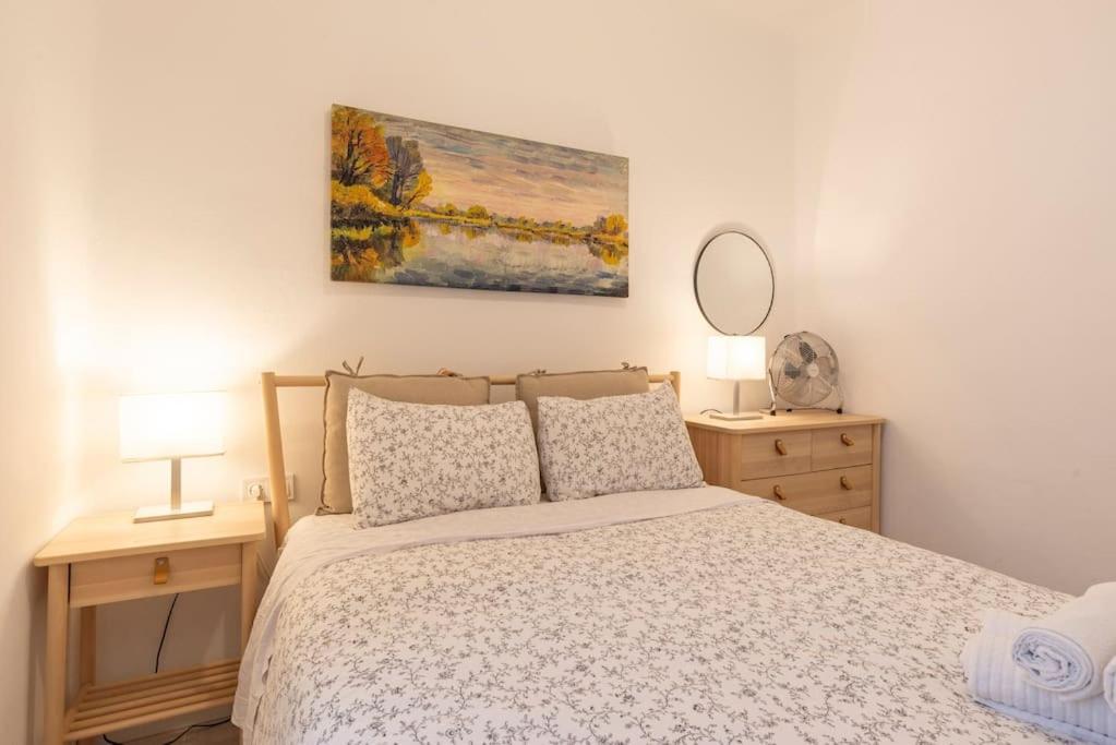 3 Bedroom Flat In Historic Centre Малага Экстерьер фото